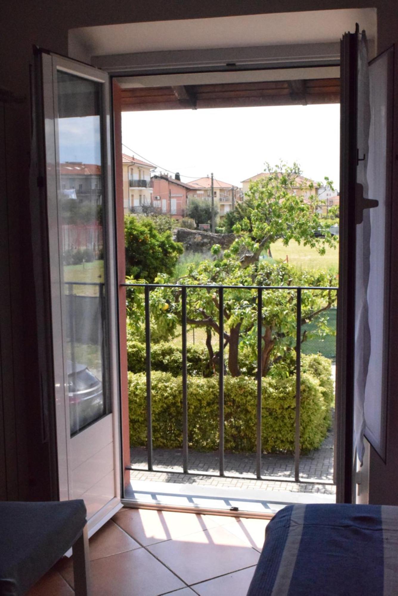 Appartamento Casa A Diano Con Giardino Diano Marina Esterno foto